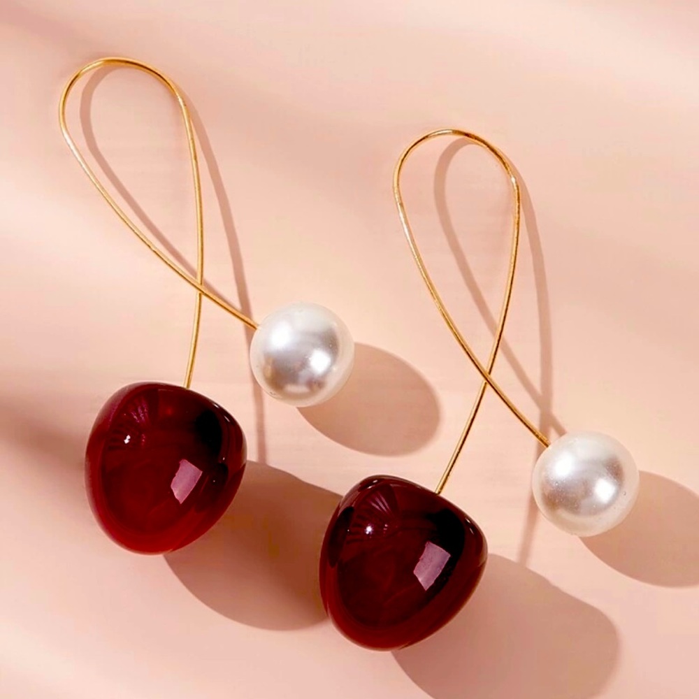 Cherry & Faux Pearl Design Earrings 1pair